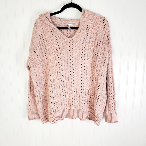 Anthropologie Sweaters - ANTHROPOLOGIE RUE & WILLOW HOODED BLUSH SWEATER